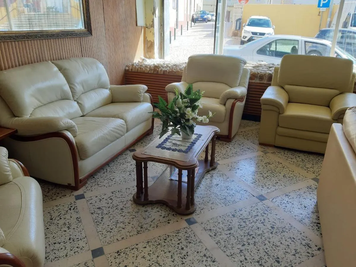 Quarto em Acomodações Particulares Residencial Miradoiro Guest House Portimão Portugal